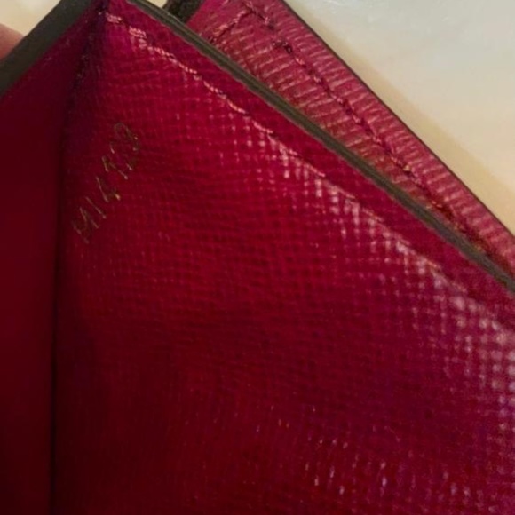 Brand New Louis Vuitton Monogram Wallet - Picture 9 of 13